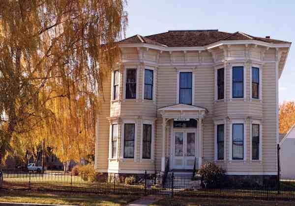 Front view of restored Leo Adler Home Front view of restored Leo Adler Home