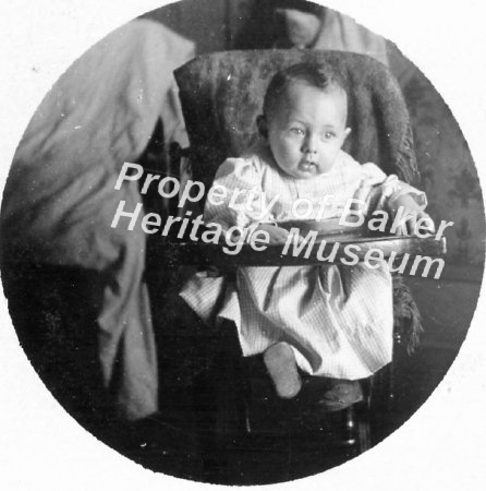 Malheur City, infant, ca 1911