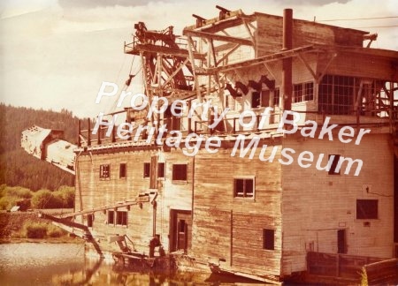 Sumpter Gold Dredge