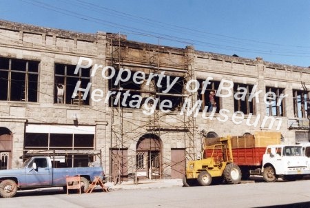 Main and Campbell Street businesses