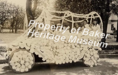 Flower Car, July 4, 1915