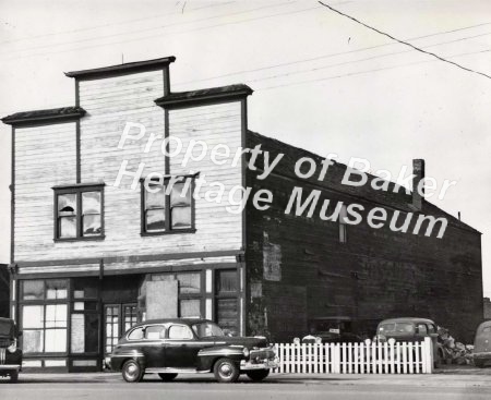 Old D. F. Grocery