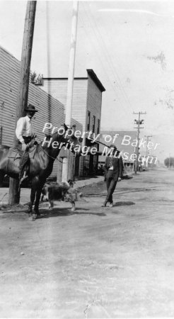 Claude Officer & Earl Whitley