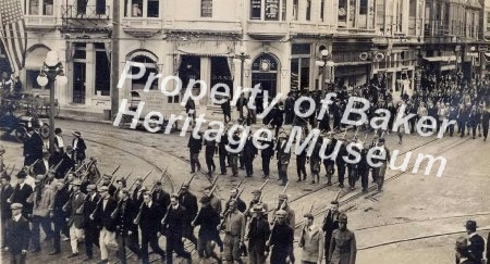 Pre-WWI parade in Eugene