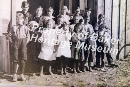 Sparta school children in 1915