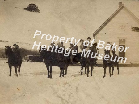 Ebell School children on horse