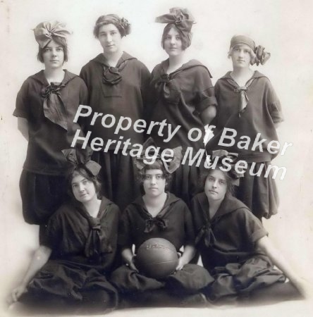 BHS Girls Basketball 1913-1914
