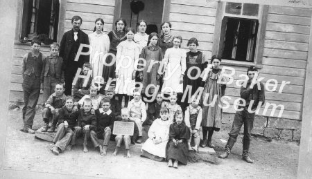 School Children in Pocahontas