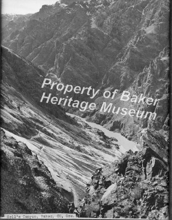 Hells Canyon , 1951.