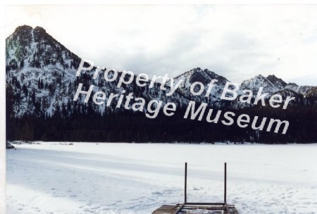 Anthony Lake frozen & Gunsight from boat ramp