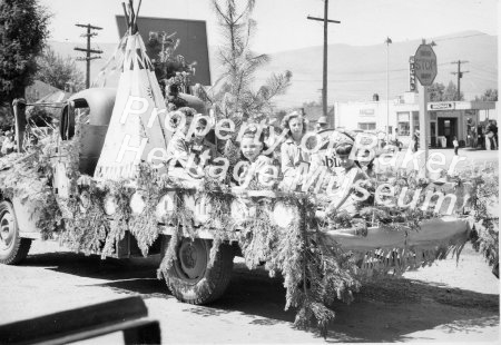 Girls Scouts, 1947