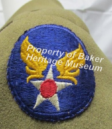 Uniform,. coat , shoulder insignia