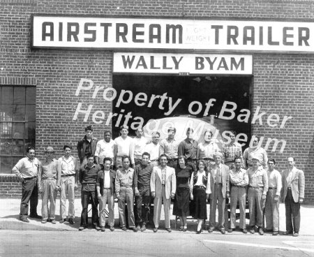 Airstream foctory, crew & Wally & Marion Byam