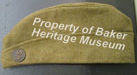 Uniform, Cap side