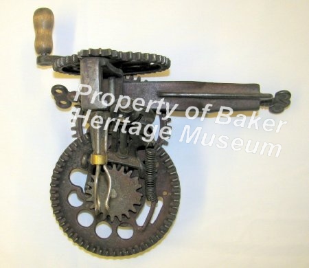 Sinclair Scott Apple Peeler