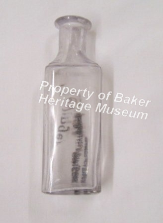 Levinger Apothecary Bottle, back